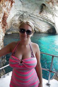 spectacular MATURES and milfs 74